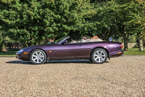 1999 Jaguar XKR 4.0 Convertible (X100) à vendre (picture 7 of 123)