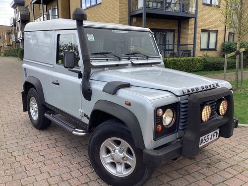2005 Land Rover Defender 90 à vendre (picture 3 of 111)