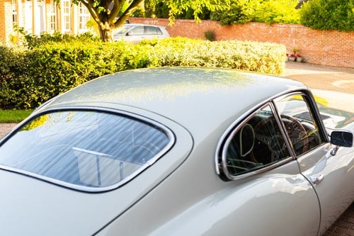 1970 Jaguar E-Type Series II 4.2 FHC Te koop (foto 92 van 165)