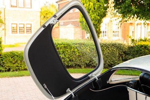 1970 Jaguar E-Type Series II 4.2 FHC Te koop (foto 52 van 165)