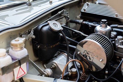 1970 Jaguar E-Type Series II 4.2 FHC Te koop (foto 102 van 165)