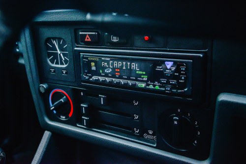 1990 BMW E30 318iS For Sale (picture 15 of 102)