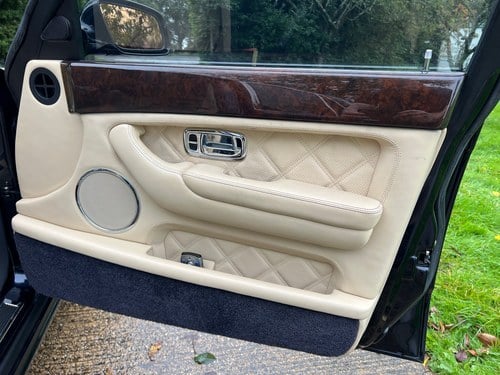 2003 Bentley Arnage T Mulliner For Sale (picture 21 of 139)