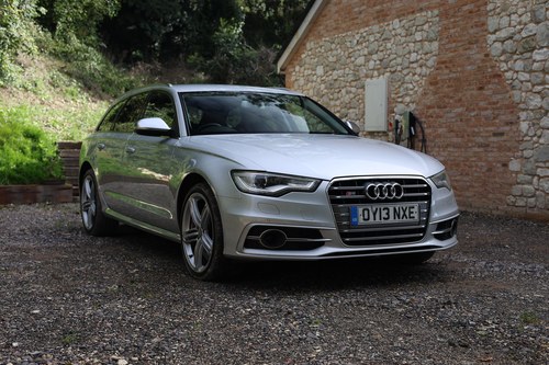 2013 Audi C7 S6 V8T TFSI Quattro Avant In vendita (immagine 3 di 268)