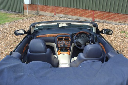 2001 Aston Martin DB7 Vantage Volante Auto In vendita (immagine 61 di 118)