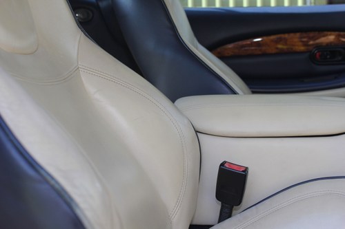 2001 Aston Martin DB7 Vantage Volante Auto In vendita (immagine 66 di 118)