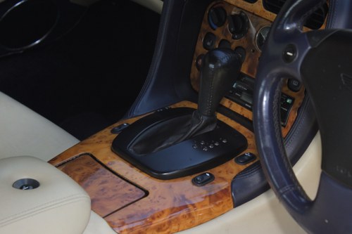 2001 Aston Martin DB7 Vantage Volante Auto In vendita (immagine 69 di 118)