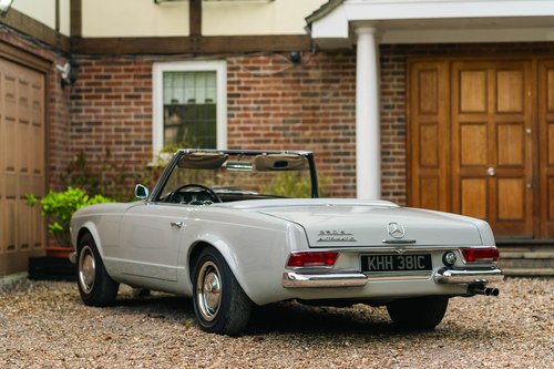 1965 Mercedes-Benz 230 SL 'Pagoda' In vendita (immagine 8 di 135)