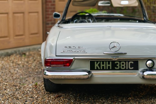 1965 Mercedes-Benz 230 SL 'Pagoda' In vendita (immagine 92 di 135)