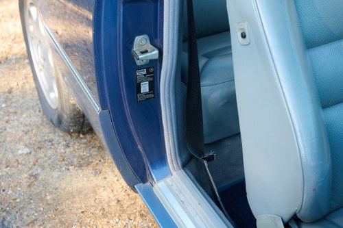 1992 Mercedes-Benz 300CE Auto zum Verkauf (Bild 30 von 164)