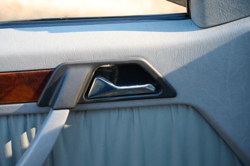 1992 Mercedes-Benz 300CE Auto zum Verkauf (Bild 35 von 164)