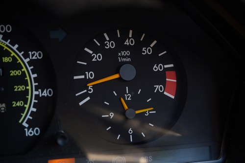 1992 Mercedes-Benz 300CE Auto zum Verkauf (Bild 52 von 164)