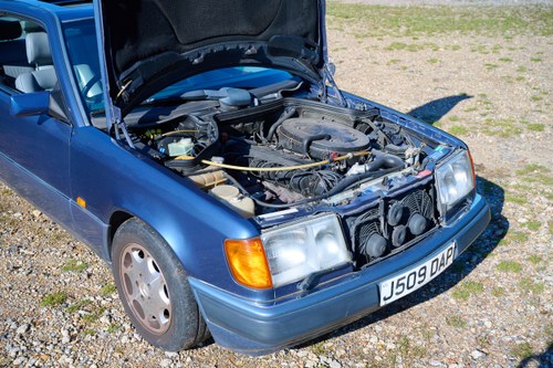 1992 Mercedes-Benz 300CE Auto zum Verkauf (Bild 96 von 164)