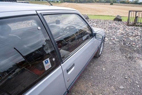 1988 Peugeot 205 GTI Phase 2 Mi16 1.9 In vendita (immagine 75 di 100)
