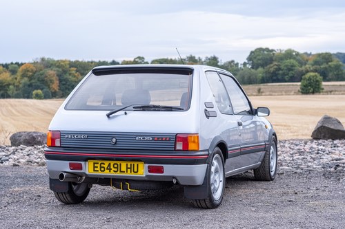 1988 Peugeot 205 GTI Phase 2 Mi16 1.9 In vendita (immagine 25 di 100)