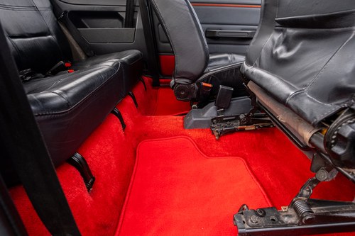 1988 Peugeot 205 GTI Phase 2 Mi16 1.9 In vendita (immagine 39 di 100)