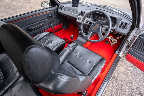 1988 Peugeot 205 GTI Phase 2 Mi16 1.9 In vendita (immagine 32 di 100)