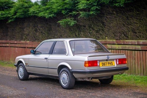 1987 BMW E30 316 zum Verkauf (Bild 24 von 193)