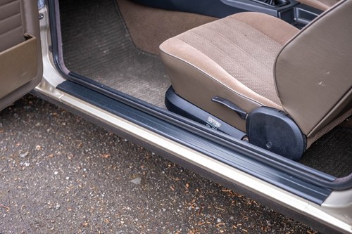 1987 BMW E30 316 zum Verkauf (Bild 79 von 193)