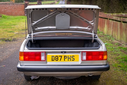 1987 BMW E30 316 zum Verkauf (Bild 83 von 193)