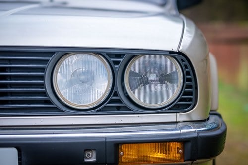 1987 BMW E30 316 zum Verkauf (Bild 93 von 193)