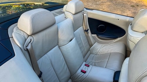 2006 BMW E64 650i Te koop (foto 85 van 193)