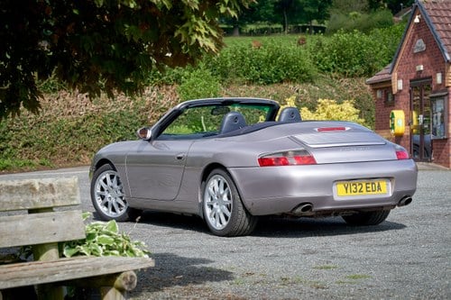 2001 Porsche 911 996 Carrera 4 Tiptronic 3.4 En venta (imagen 3 de 224)