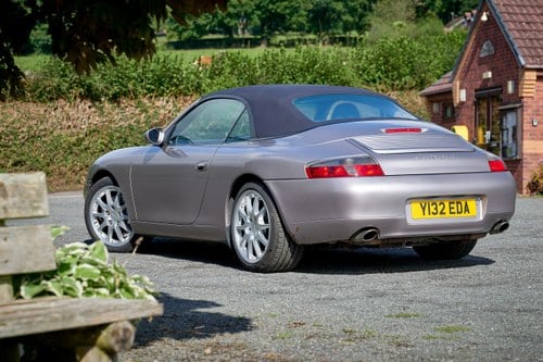 2001 Porsche 911 996 Carrera 4 Tiptronic 3.4 En venta (imagen 17 de 224)