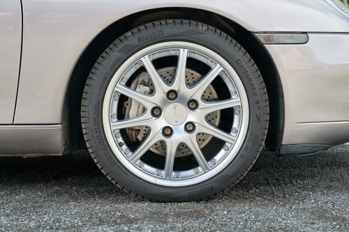 2001 Porsche 911 996 Carrera 4 Tiptronic 3.4 En venta (imagen 30 de 224)