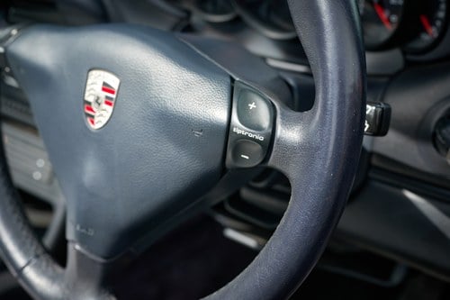 2001 Porsche 911 996 Carrera 4 Tiptronic 3.4 En venta (imagen 62 de 224)