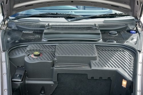 2001 Porsche 911 996 Carrera 4 Tiptronic 3.4 En venta (imagen 81 de 224)