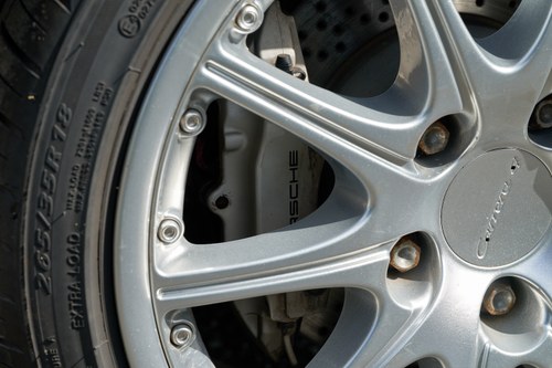 2001 Porsche 911 996 Carrera 4 Tiptronic 3.4 En venta (imagen 97 de 224)