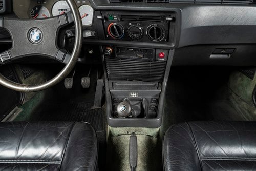 1981 BMW 635 CSI In vendita (immagine 16 di 56)