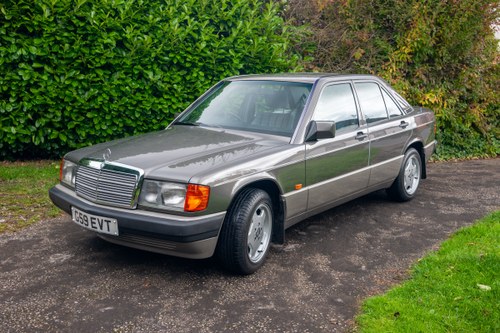 1990 Mercedes-Benz 190E 2.0 In vendita (immagine 4 di 177)