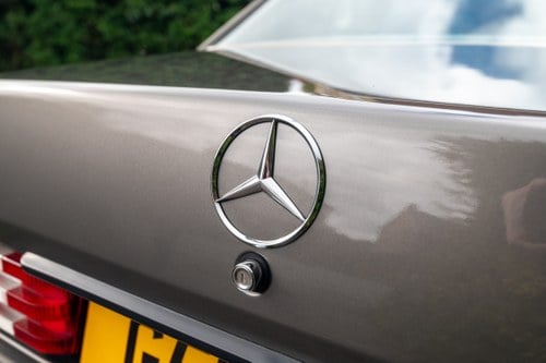 1990 Mercedes-Benz 190E 2.0 In vendita (immagine 103 di 177)