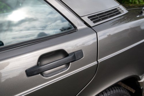 1990 Mercedes-Benz 190E 2.0 In vendita (immagine 117 di 177)