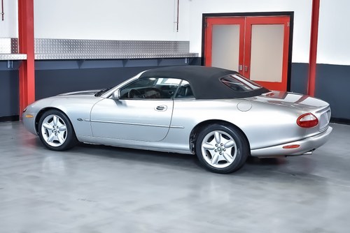 1999 Jaguar X100 XK8 Convertible zum Verkauf (Bild 26 von 80)