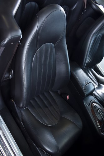 1999 Jaguar X100 XK8 Convertible zum Verkauf (Bild 46 von 80)