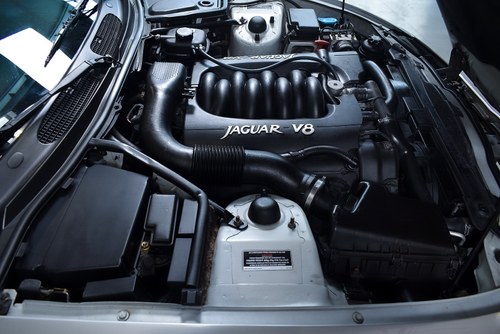 1999 Jaguar X100 XK8 Convertible zum Verkauf (Bild 75 von 80)