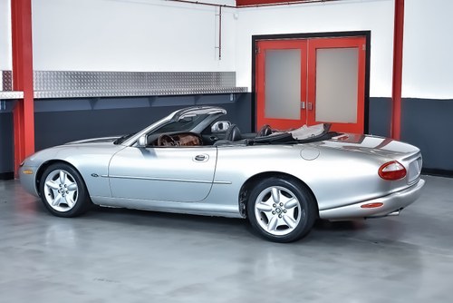 1999 Jaguar X100 XK8 Convertible zum Verkauf (Bild 15 von 80)