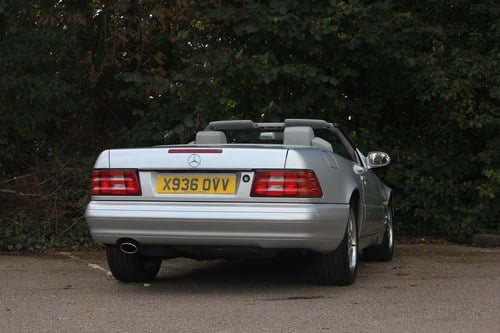 2000 Mercedes-Benz SL320 R129 For Sale (picture 26 of 148)