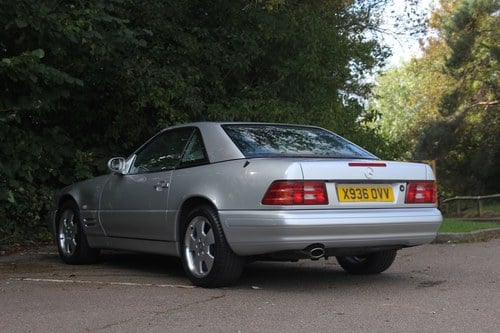 2000 Mercedes-Benz SL320 R129 For Sale (picture 28 of 148)