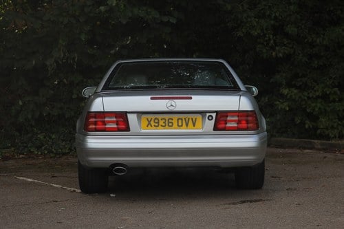2000 Mercedes-Benz SL320 R129 For Sale (picture 32 of 148)