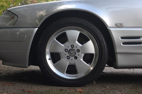 2000 Mercedes-Benz SL320 R129 For Sale (picture 49 of 148)