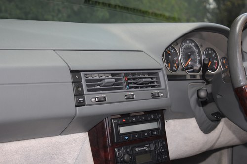 2000 Mercedes-Benz SL320 R129 For Sale (picture 61 of 148)