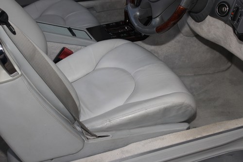 2000 Mercedes-Benz SL320 R129 For Sale (picture 75 of 148)