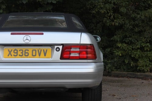 2000 Mercedes-Benz SL320 R129 For Sale (picture 118 of 148)