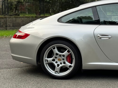 2005 Porsche 911 Carrera 2 S For Sale (picture 29 of 259)