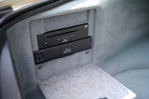 2006 Jaguar Sovereign X350 XJ8 4.2 Supercharged LWB Te koop (foto 99 van 193)