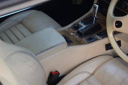 1989 Jaguar XJR-S 5.3 à venda (imagem 47 de 150)